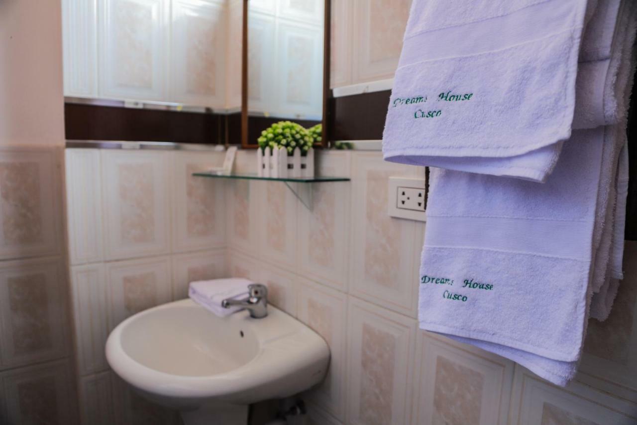Hostal Dreams House Cuzco Esterno foto