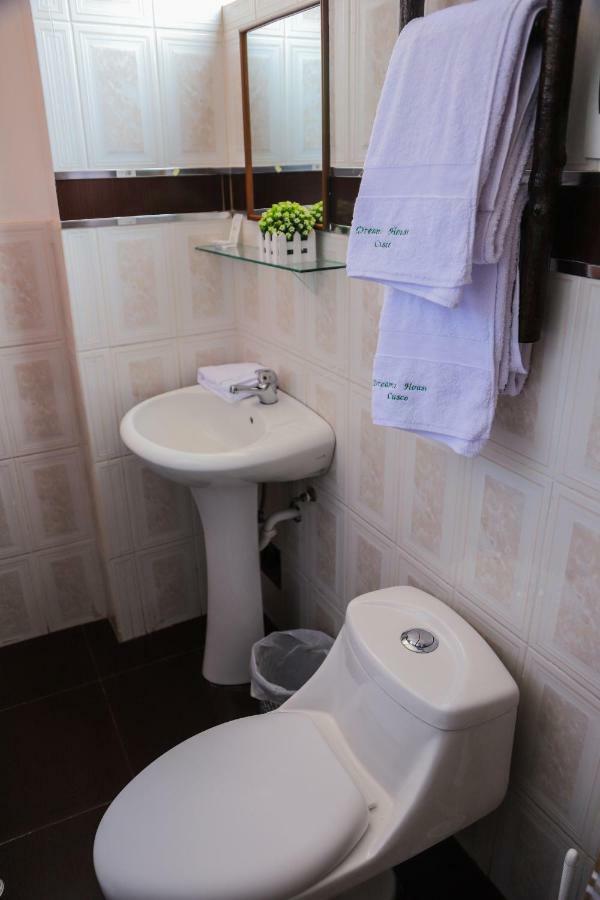 Hostal Dreams House Cuzco Esterno foto
