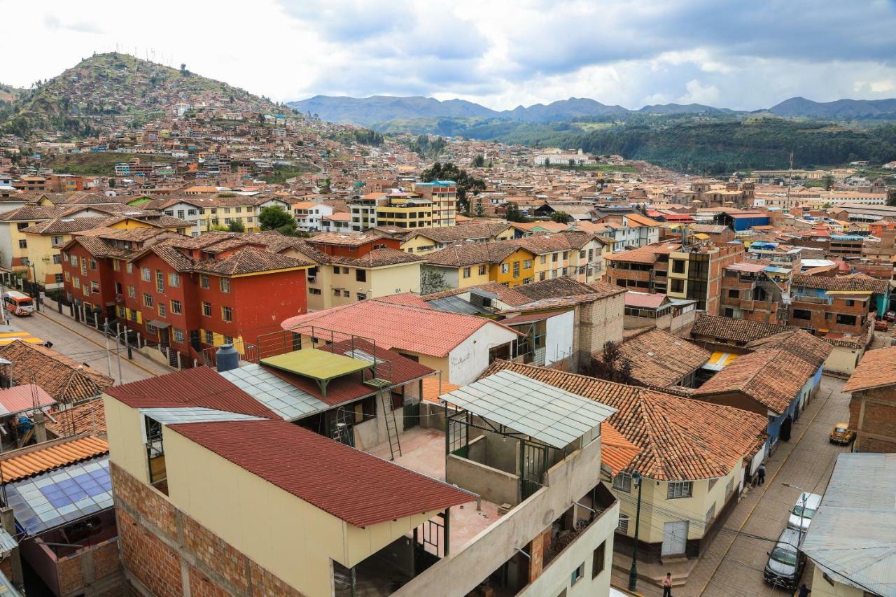 Hostal Dreams House Cuzco Esterno foto